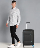Safari Medium Check-In Suitcase (67 Cm) 4 Wheels - Star 65 4W - Black